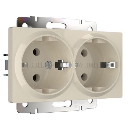 Розетка двойная с заземлением Werkel  W1172003