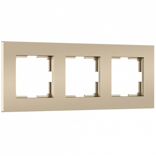 Рамка на 3 поста Werkel  W0032911