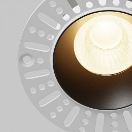 Встраиваемый светильник Maytoni  DL121-15W-3K-TRS-B