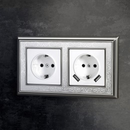 Розетка с заземлением, без рамки Werkel белый W1171301