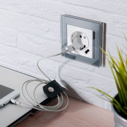 Розетка с заземлением и со шторками и 2хUSB, без рамки Werkel белый W1171501