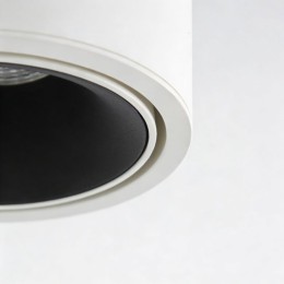 Накладной светильник Wertmark WTA.O06 WTA.O06.067.40.07