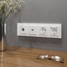 Рамка на 4 поста Werkel Favorit (белый матовый) W0041105