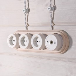 Изолятор керамический Werkel Ретро (белый) W6431401