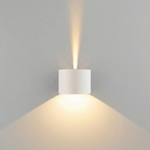 Накладной светильник Elektrostandard Blade 1518 TECHNO LED