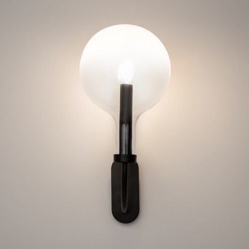 Бра Maytoni Status MOD333WL-01B