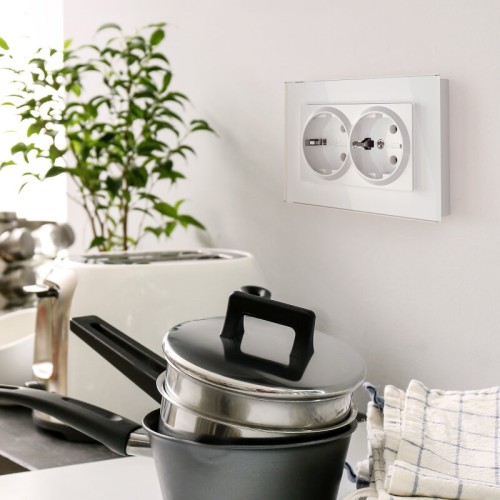 Розетка двойная с заземлением Werkel  W1172001