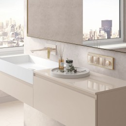 Рамка на 4 поста Werkel Baguette (айвори/латунь) W0042851