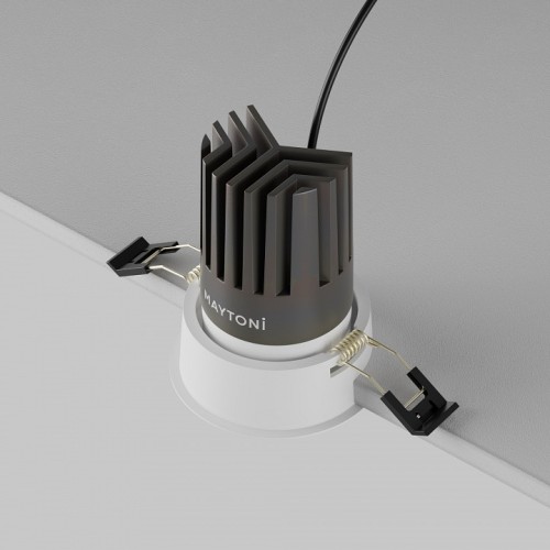 Встраиваемый светильник Maytoni  DL117-15W-3K-W