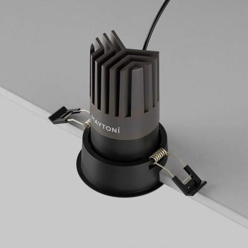 Встраиваемый светильник Maytoni  DL118-15W-3K-B