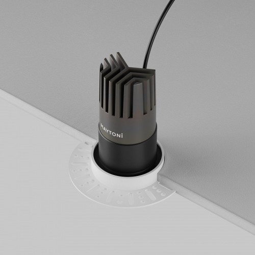 Встраиваемый светильник Maytoni  DL120-10W-3K-TRS-B