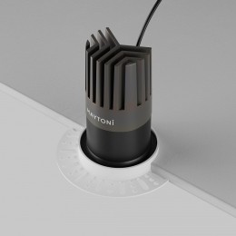 Встраиваемый светильник Maytoni  DL122-15W-3K-TRS-B