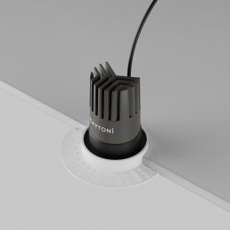 Встраиваемый светильник Maytoni  DL124-10W-2.7K-TRS-B