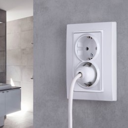 Розетка двойная с заземлением Werkel  W1172001