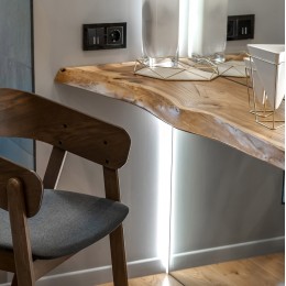 Розетка с заземлением, без рамки Werkel черный матовый W1171008