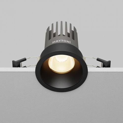 Встраиваемый светильник Maytoni  DL117-15W-3K-B