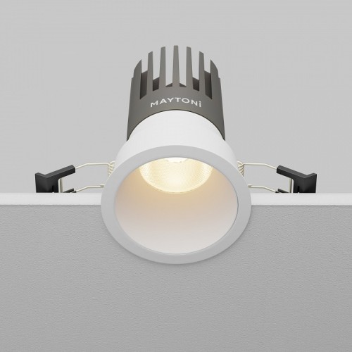 Встраиваемый светильник Maytoni  DL118-15W-3K-W