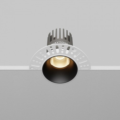 Встраиваемый светильник Maytoni  DL124-10W-3K-TRS-B