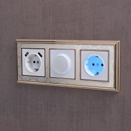 Розетка с заземлением, без рамки Werkel белый W1171401