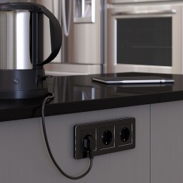 Рамка на 3 поста Werkel Platinum (черный алюминий) W0032608