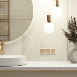 Розетка влагозащищенная с заземлением и со шторкой, без рамки с крышкой Werkel шампань рифленый W1171210